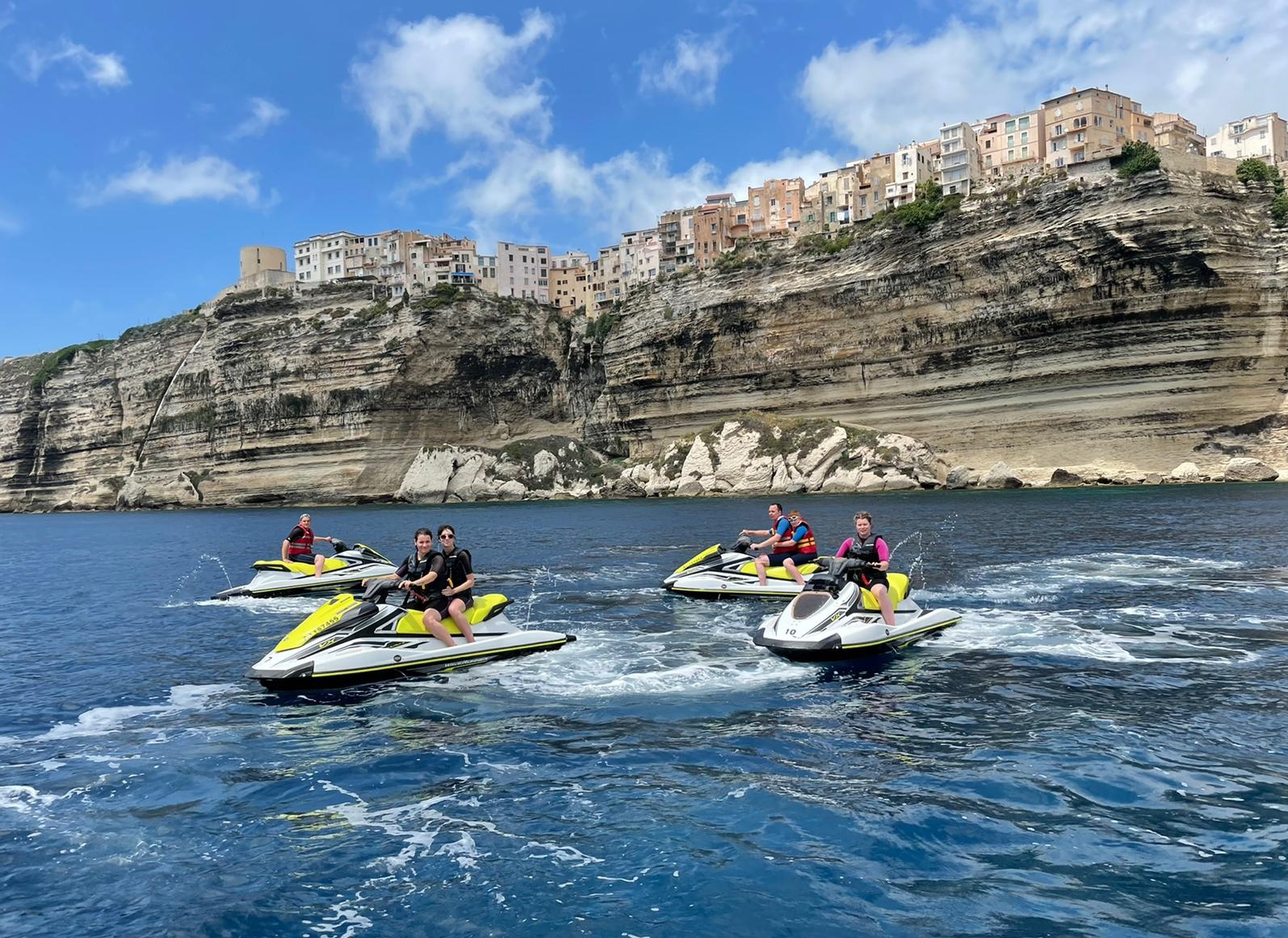  Location-de-jet-ski-et-randonnees-Extreme-Sud-Jet-bonifacio
