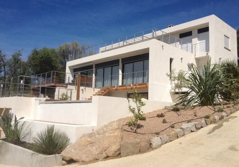 CASA LUCE
