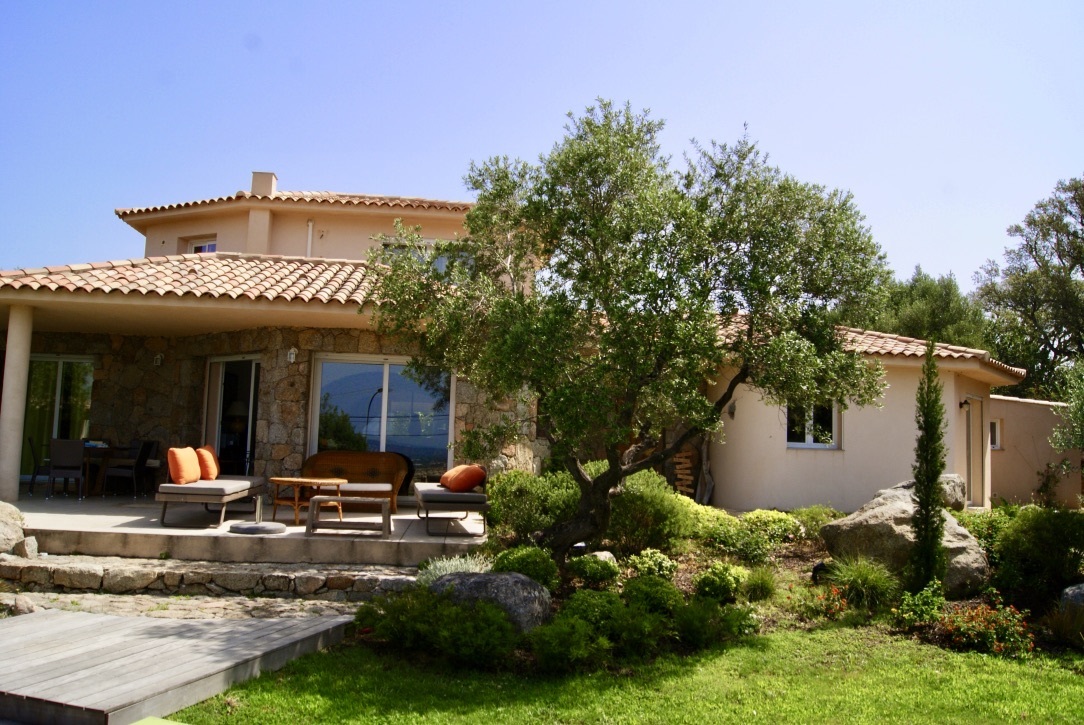  MEUB Villa Belluccia 2021 01
