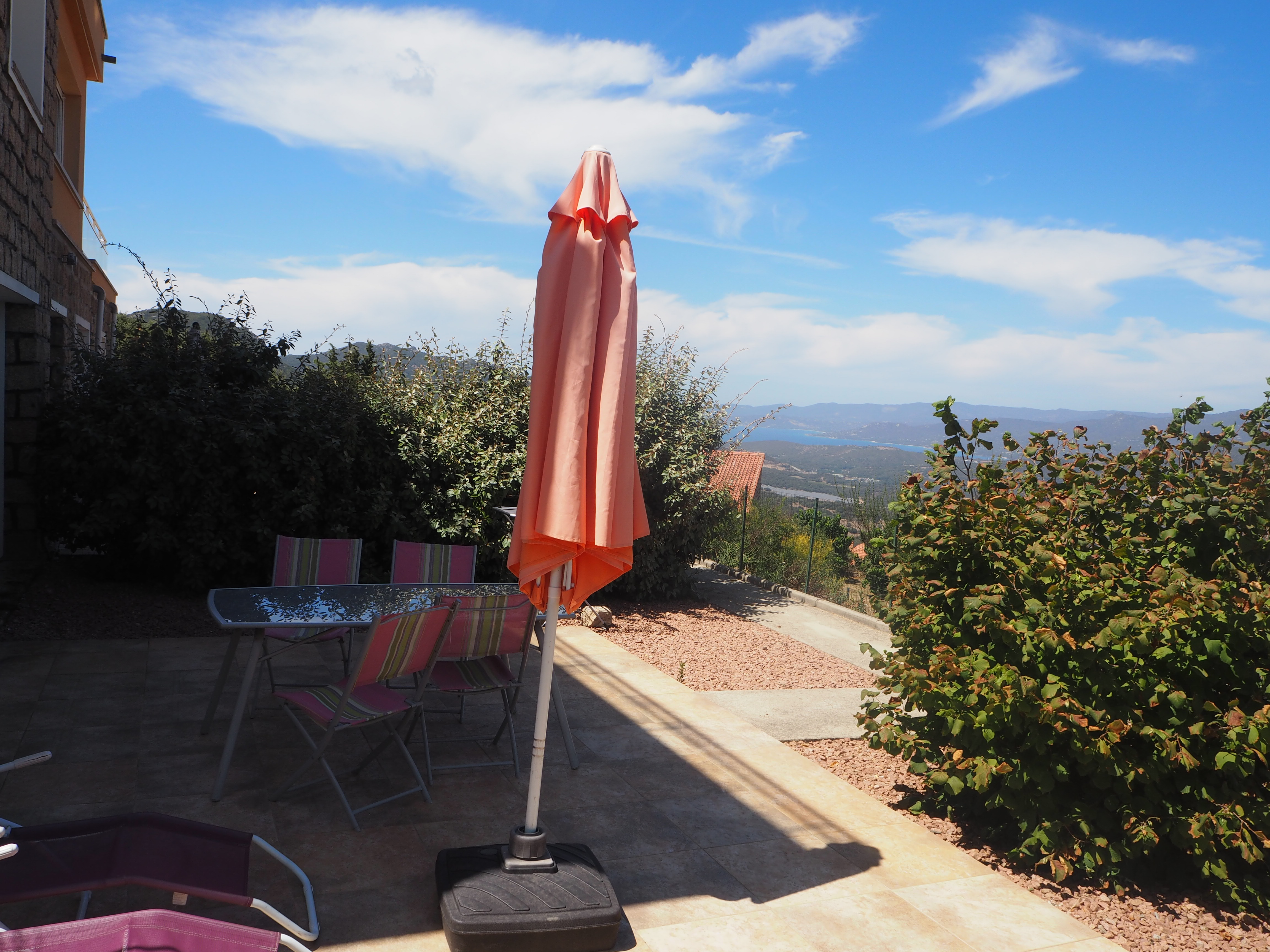  Terrasse et vue mer
