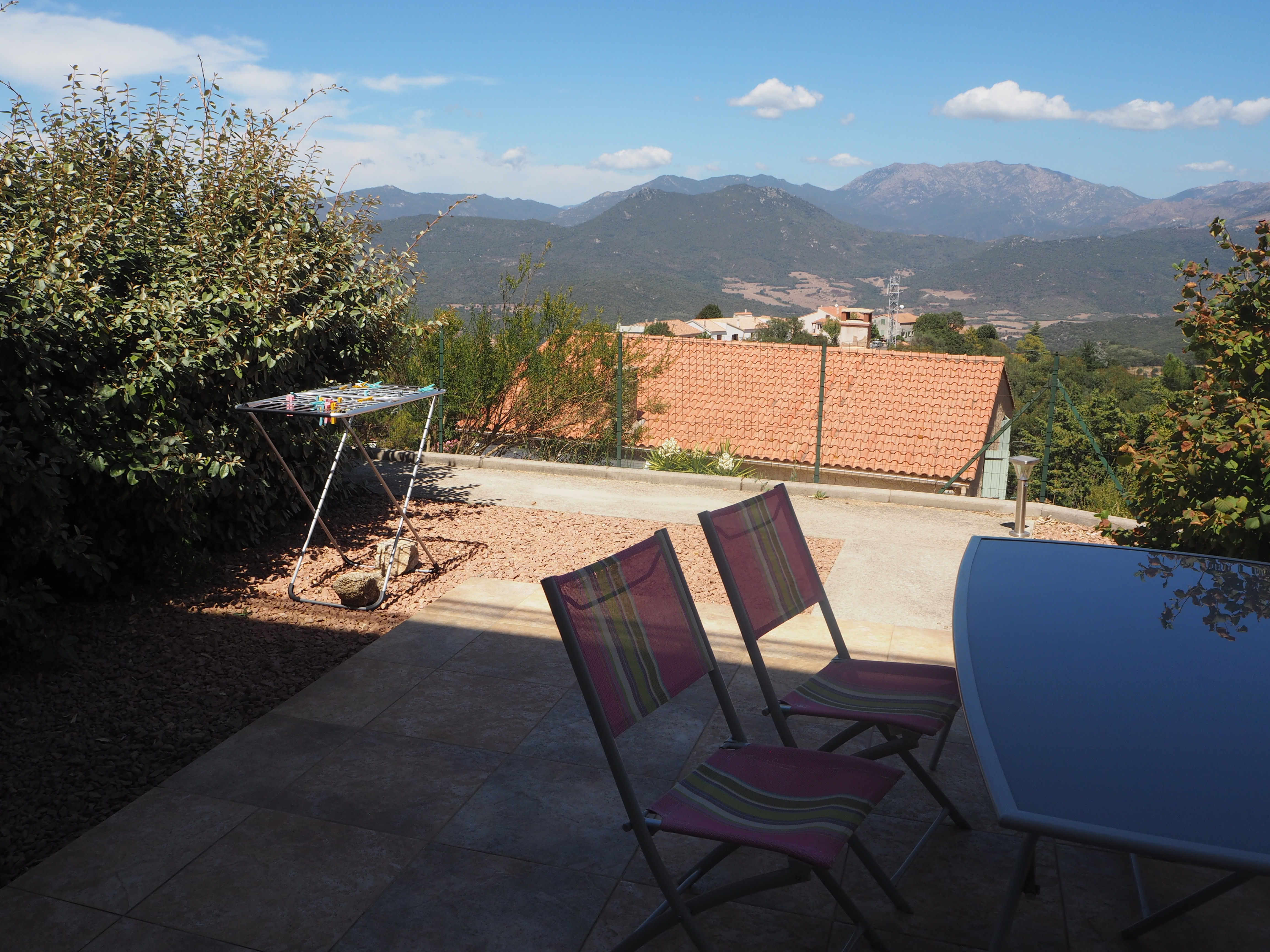  Terrasse vue montagne