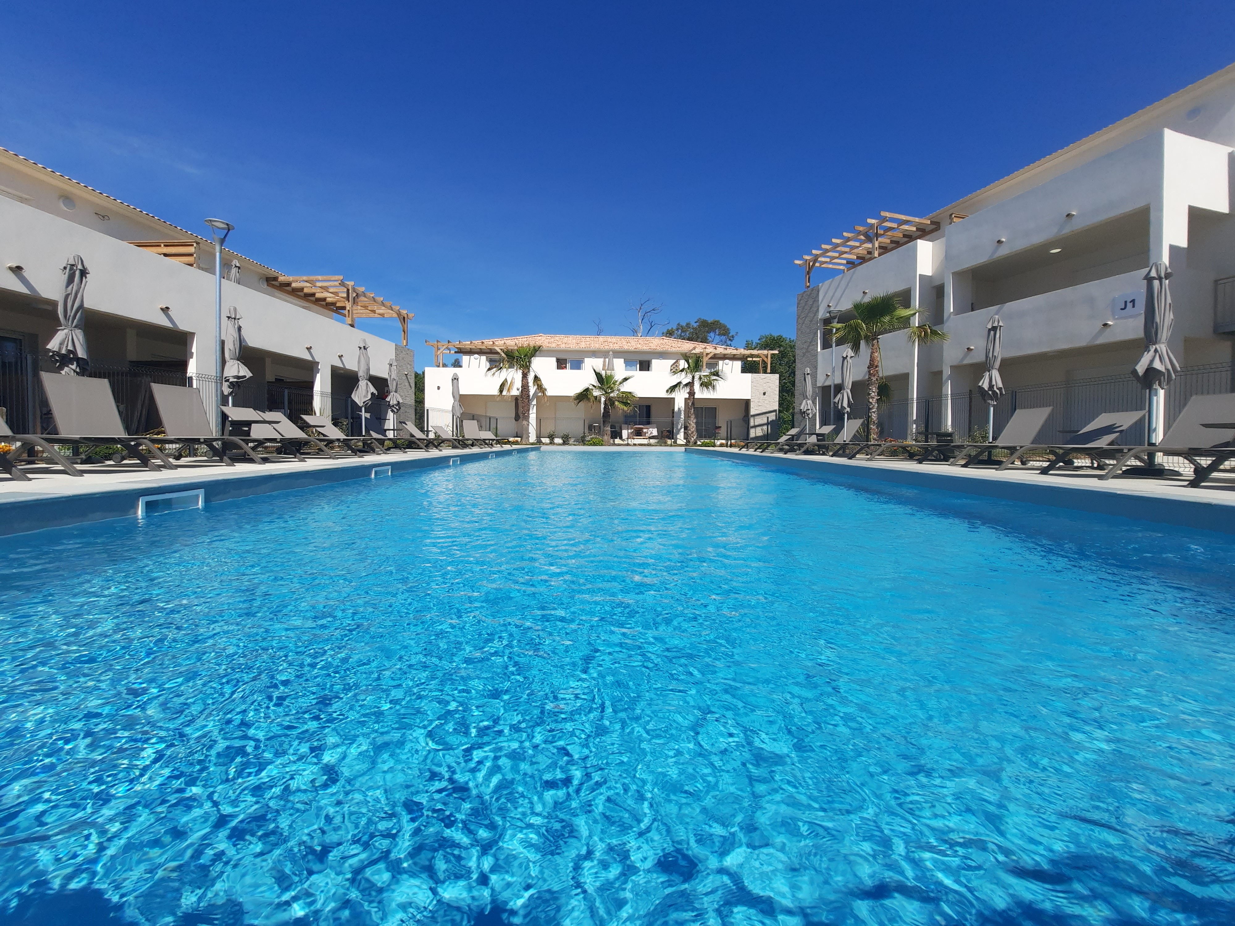  PISCINE 1
