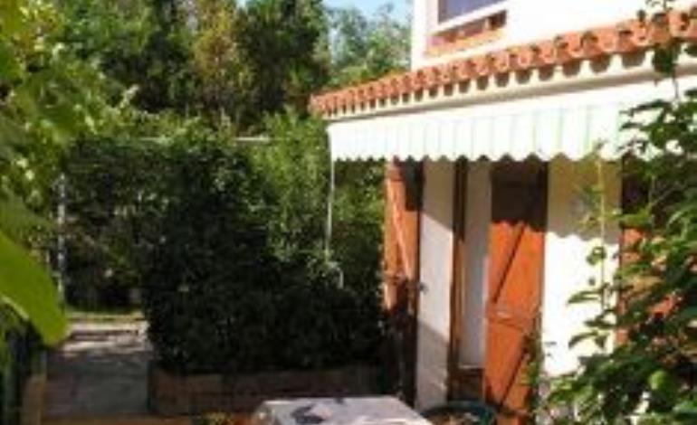 Terrasse-appart-en-rez-de-jardin photo privé personnelle