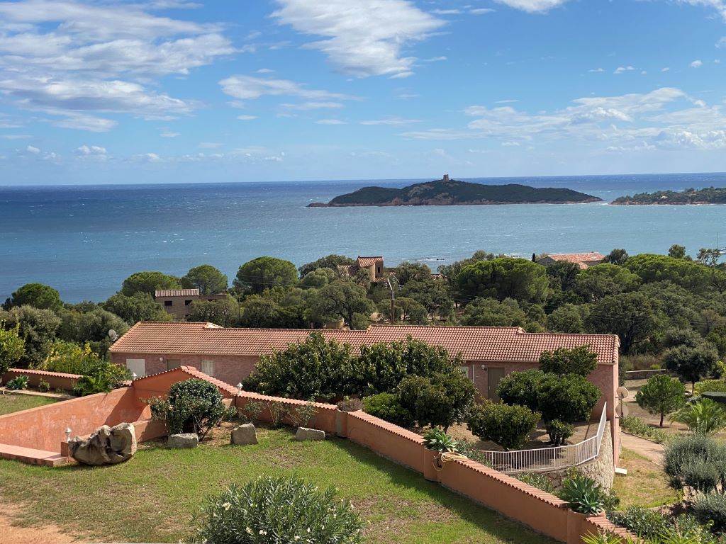  RES Monte Cristo pour parution 2022 Photo bandeau v2 red ATC