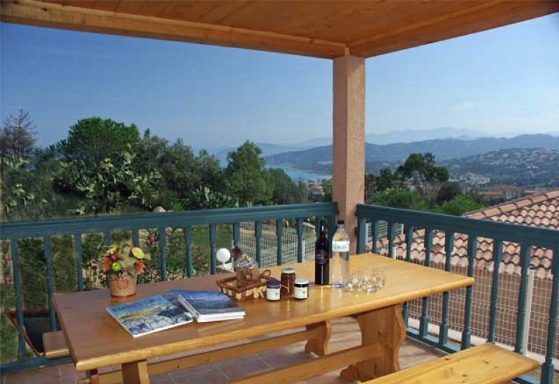  Residence E Casette_2