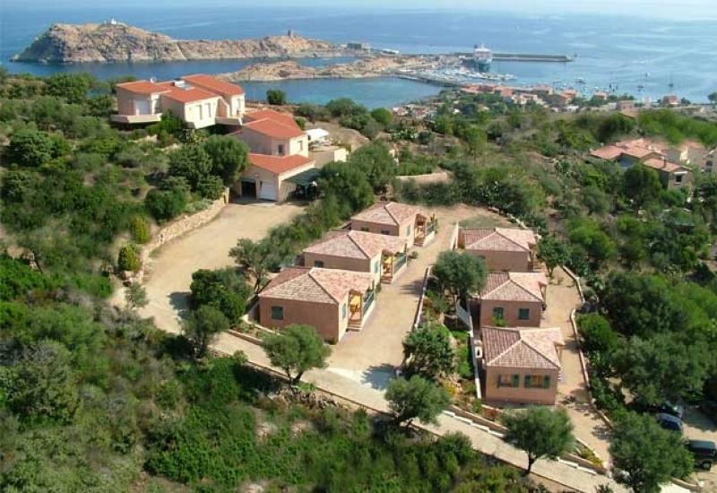  Residence E Casette_1