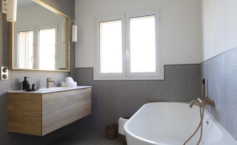 Résidence Omigna-Salle de bain Résidence Omigna 2022©Sylvain Alessandri