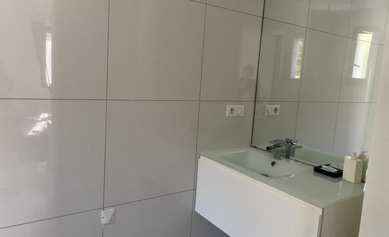SDB CHB2 RDC ©CASA LUCE SDB CHB2 RDC ©CASA LUCE