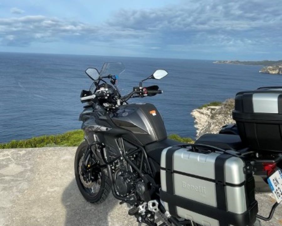  SERV-Corsica-Road-Trip--3----Personnalise-
