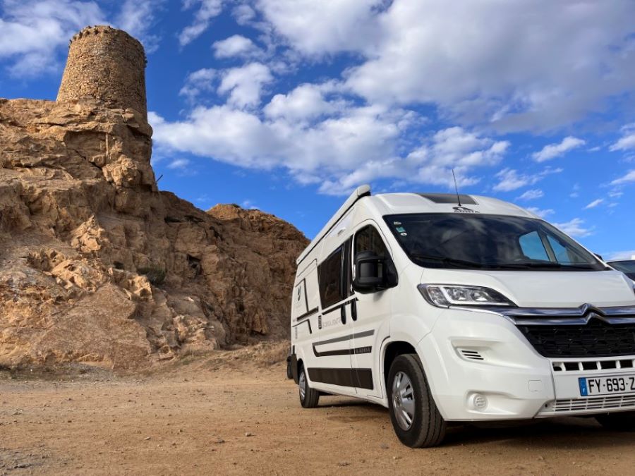  SERV-Corsica-Road-Trip--4----Personnalise-
