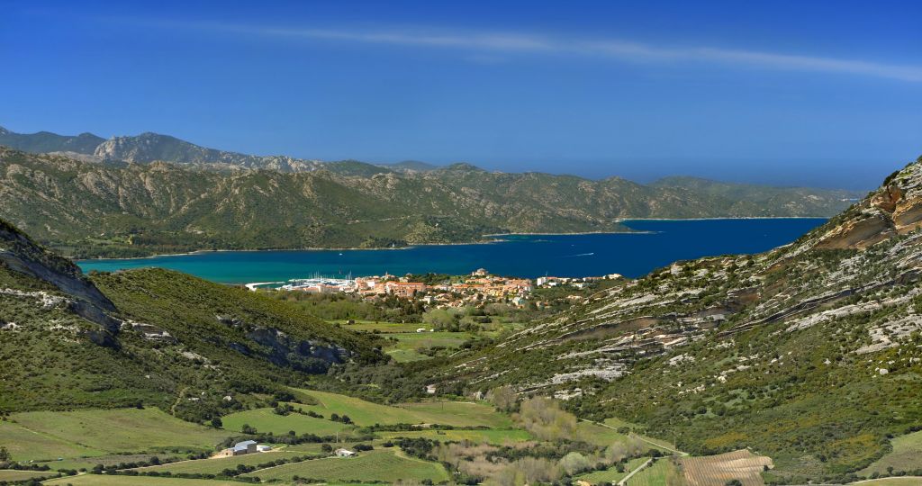  St Florent_r © Tilio & Paolo - Fotolia.com