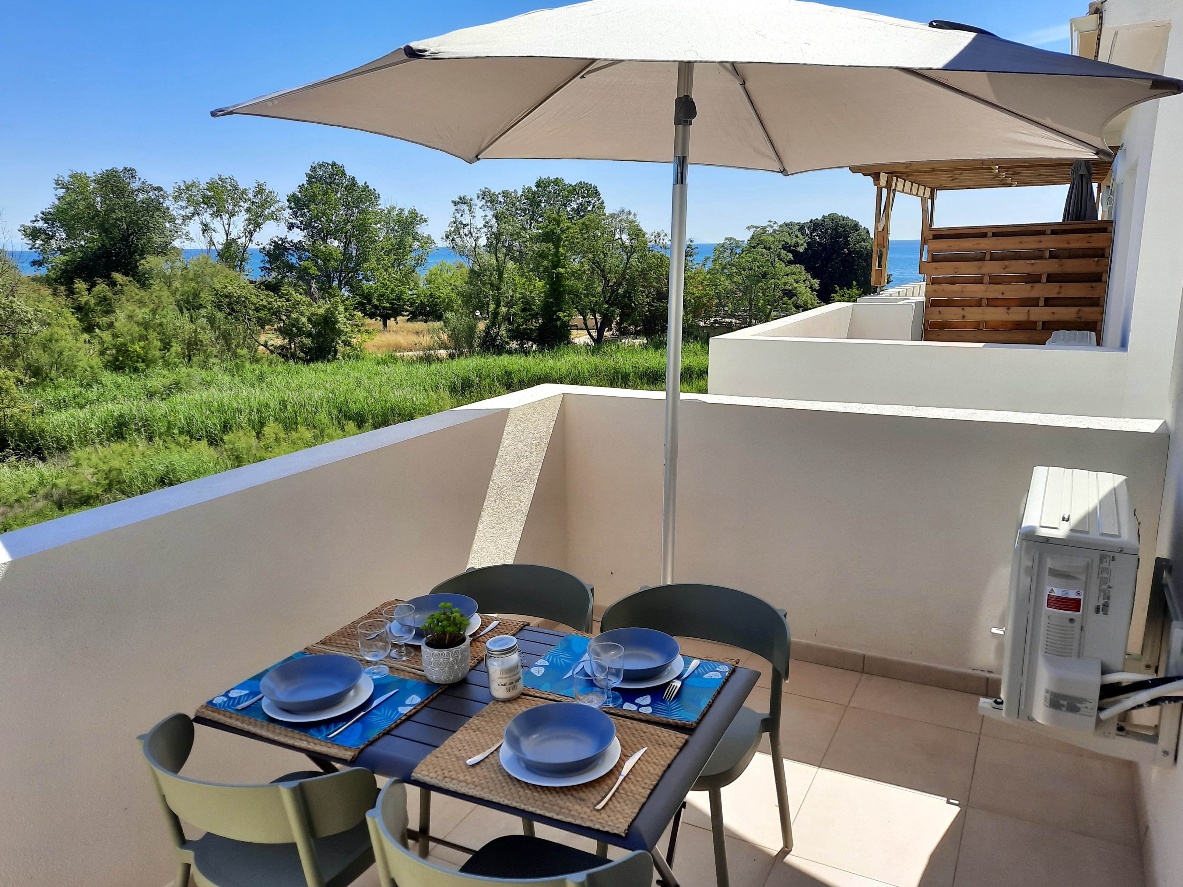  TERRASSE R2-K2-apt 180