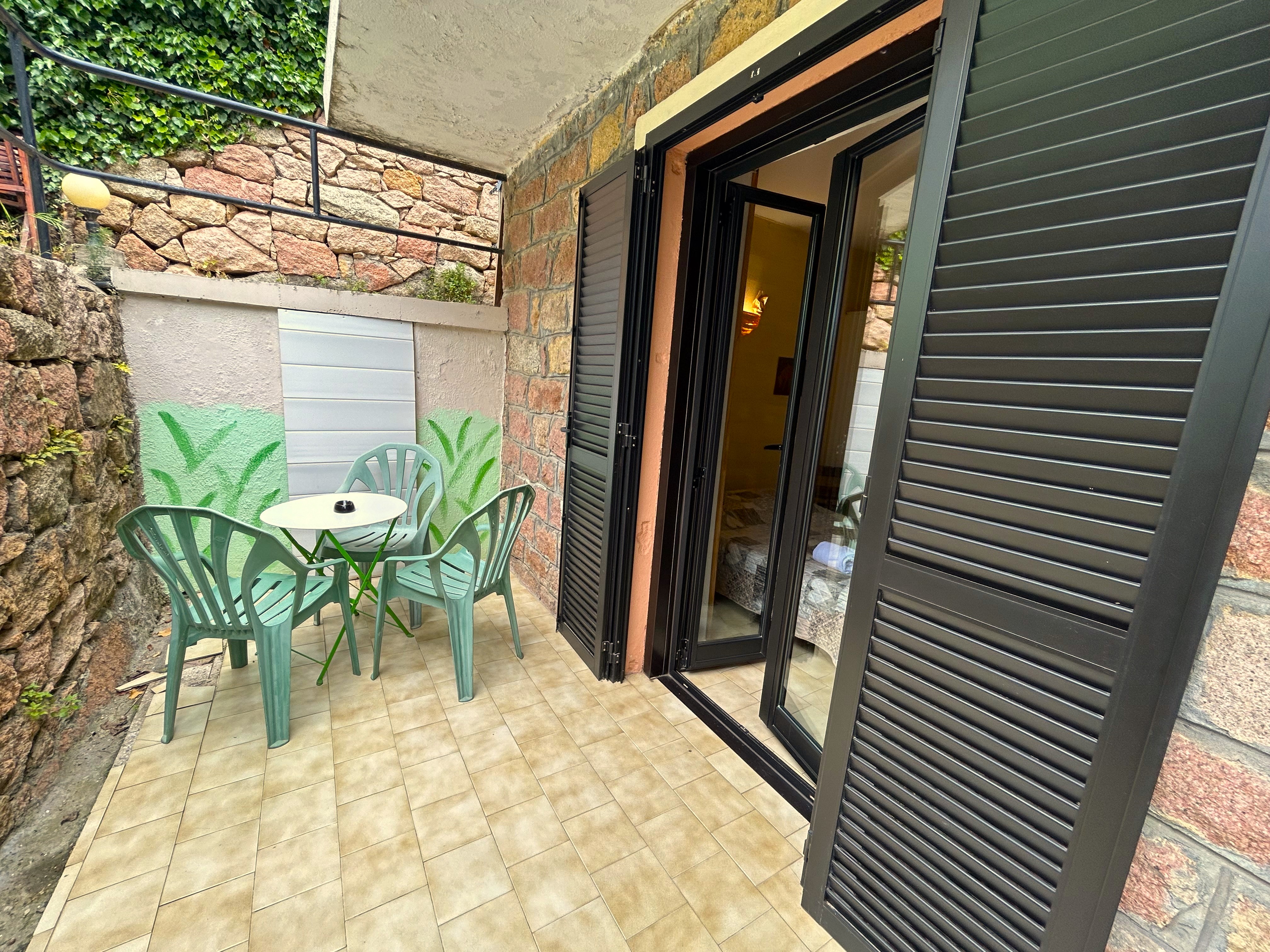  TERRASSE STUDIO