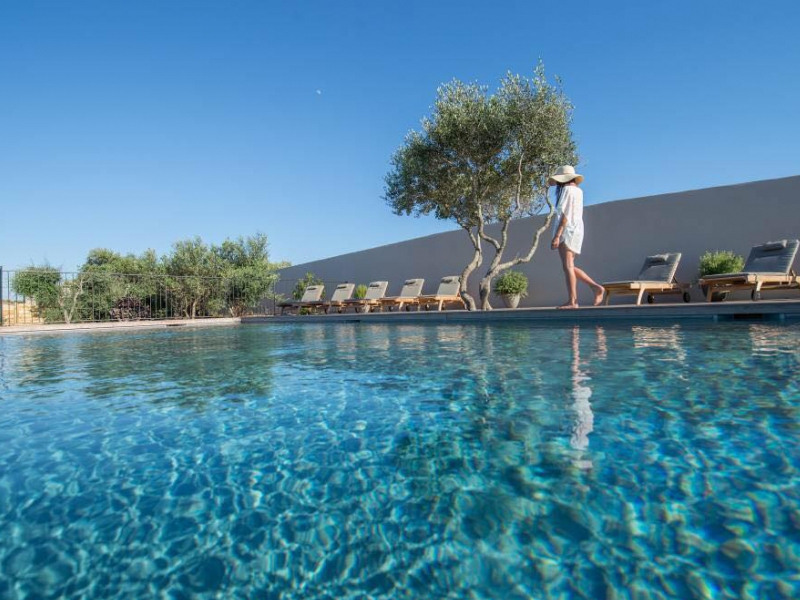  VILLA MADRA AMELIA