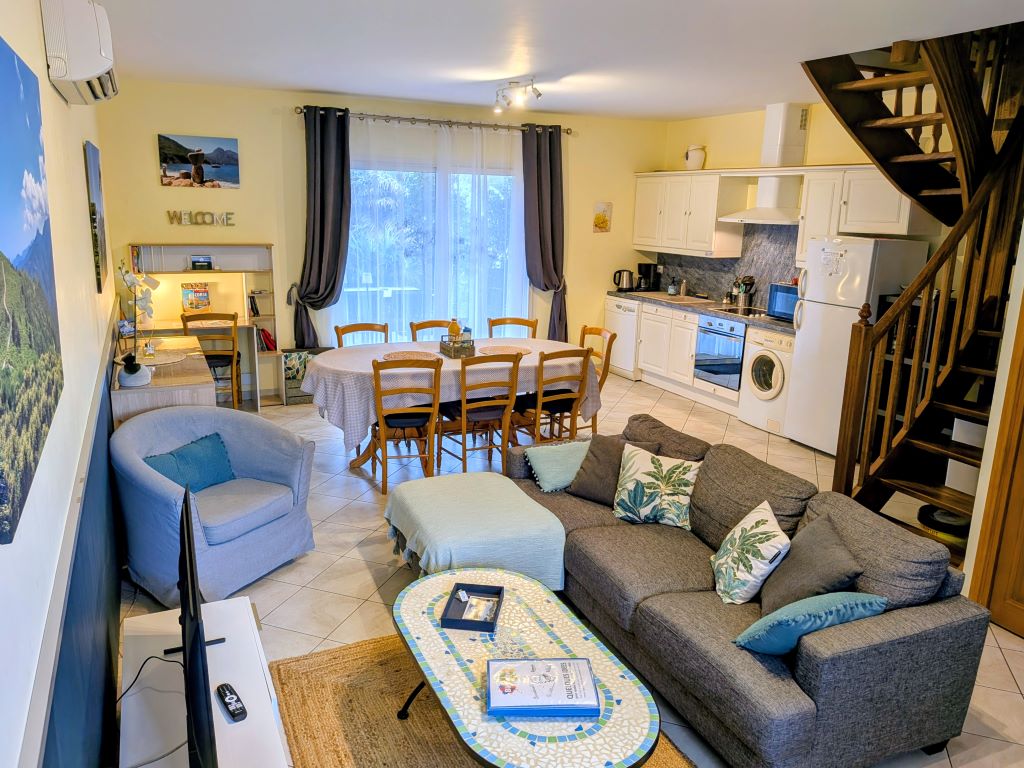 Salon salle à manger Villa Azzura