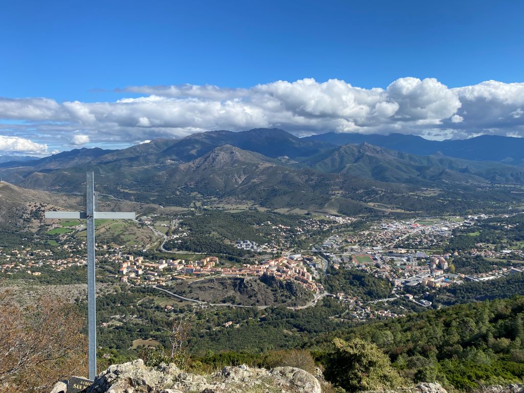  Vue-de-Corte-depuis-Zurmulu-3