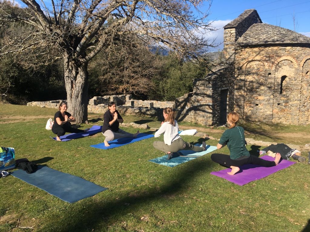  Yoga-4