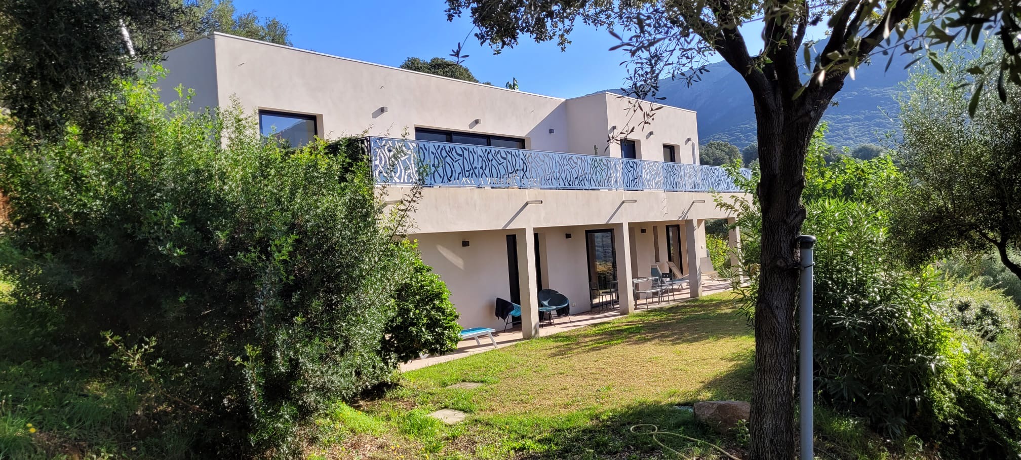  belle photo apparte bas