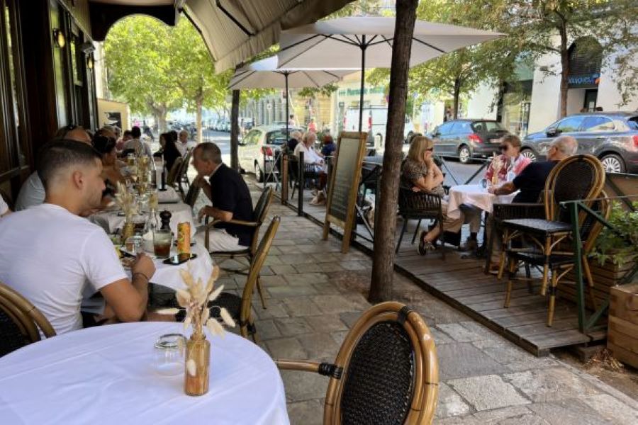  cafe-du-centre-terrasse-2