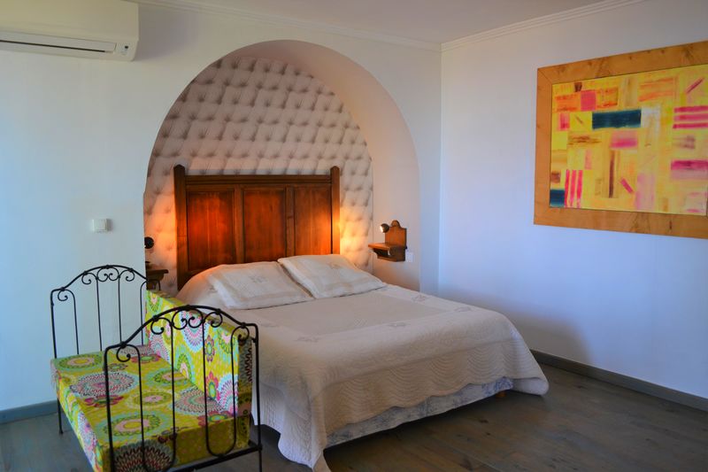  Chambre bleue de la maison de la Vigne