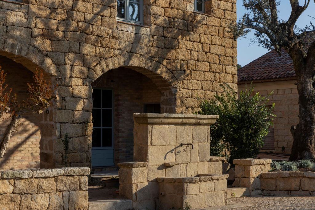  d4f6b9dab11ea0fdd555e8ad198fb380-2