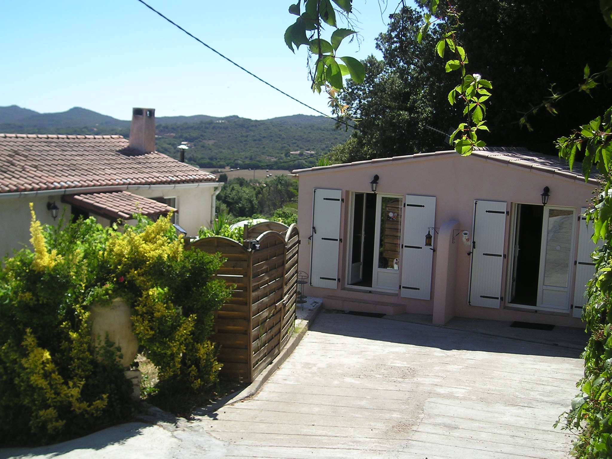  entrée des chambres