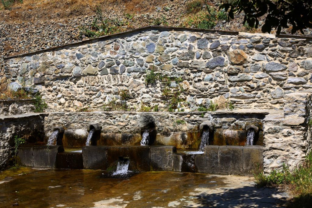  fontaine-des-cinq-canons