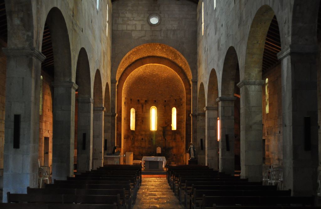  intereur-eglise