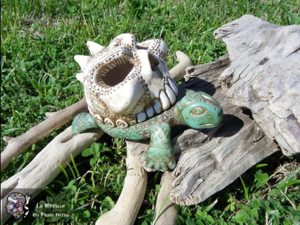  Sculpture tortue vanité polymer