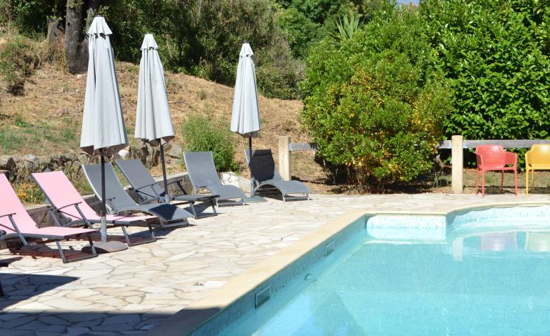 U PARADISU La Piscine 1 ©jpf/2023