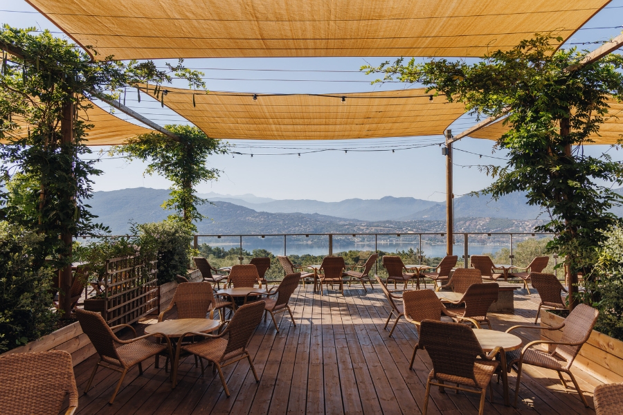  TERRASSE PANORAMIQUE LA PAILLOTE