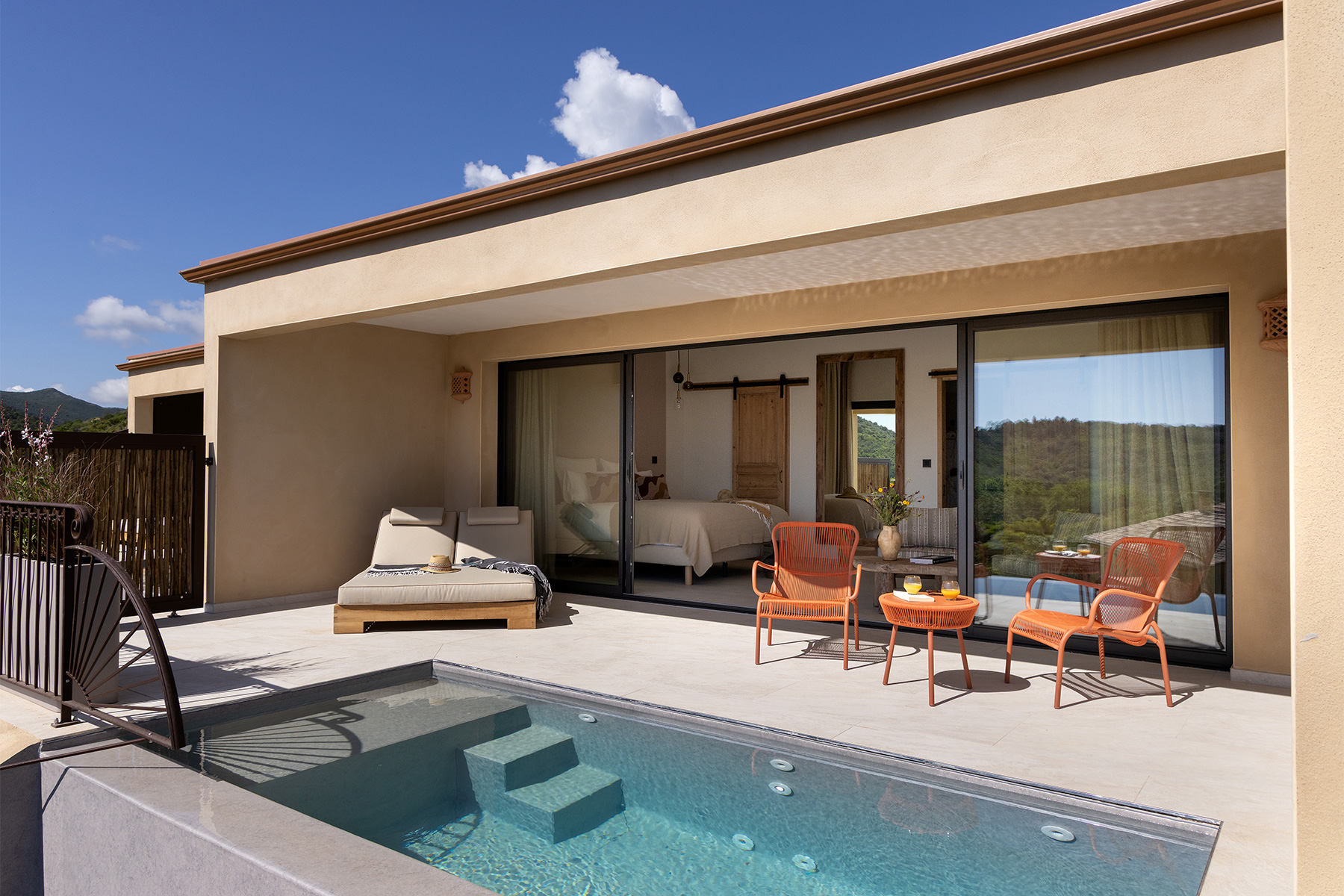  piscine-privee-hotel-4-etoiles-solenzara-favone