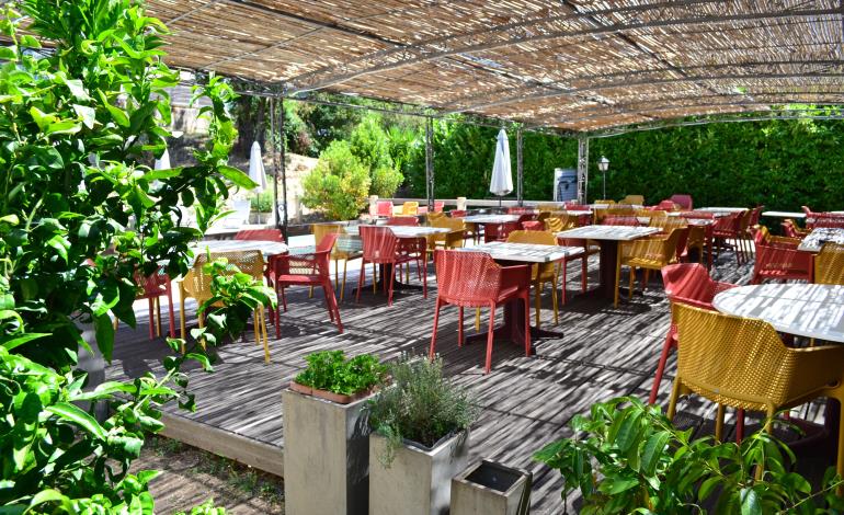 Restaurant Le St PIERRE Pergola ©jpf2023
