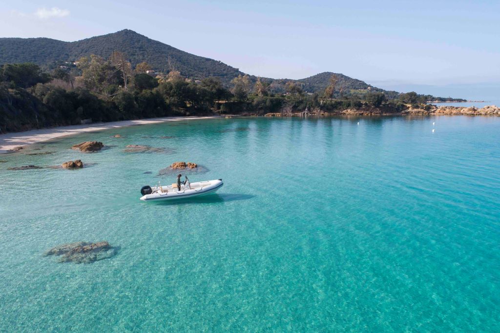  semi-rigide-ajaccio-java1