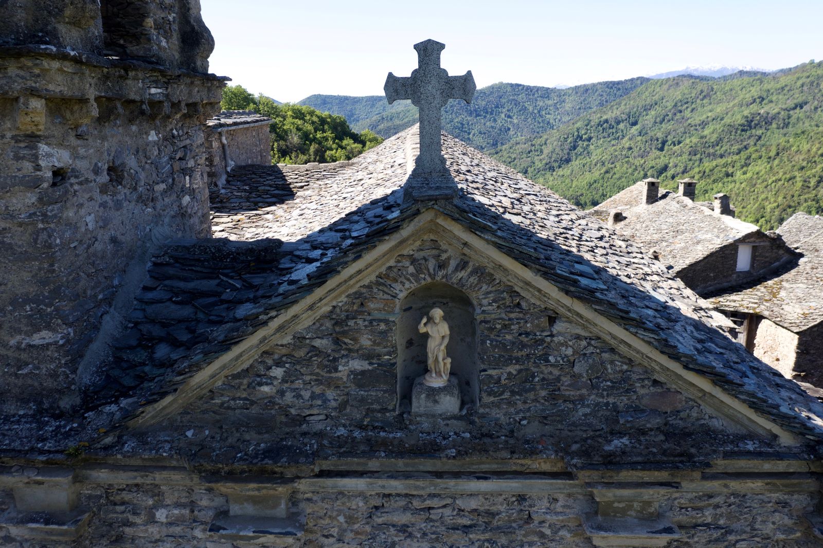  zuani_Eglise Sainte-Marie de Zuani_1